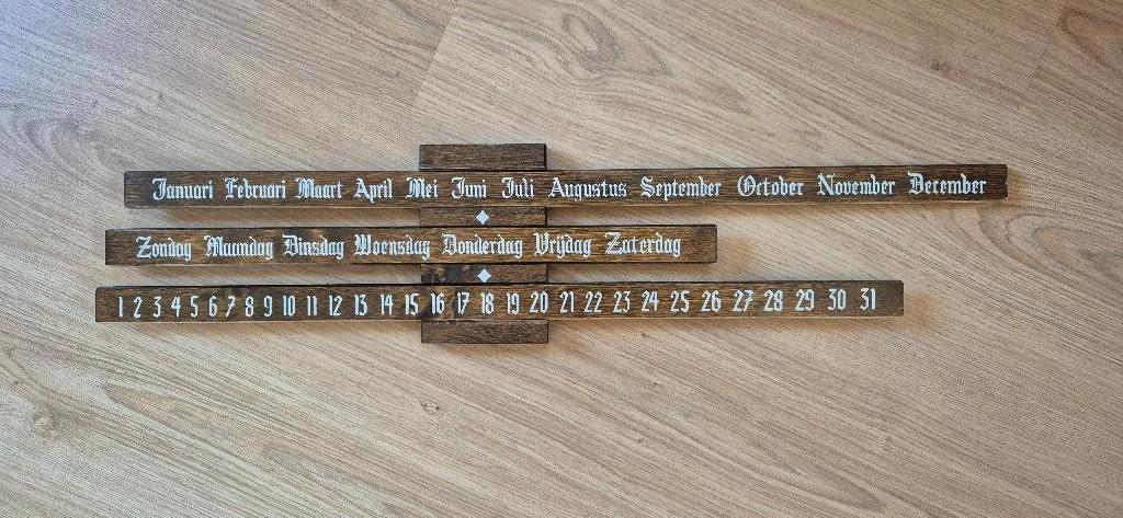 Houten eeuwigdurende schuifkalender, Ophalen of Verzenden, Jaarkalender, Zo goed als nieuw