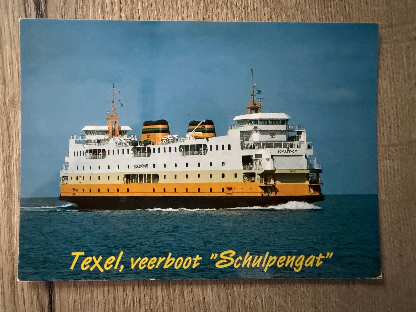 Ansichtkaart Texel, veerboot "Schulpengat", Ophalen of Verzenden, 1980 tot heden, Ongelopen, Voertuig