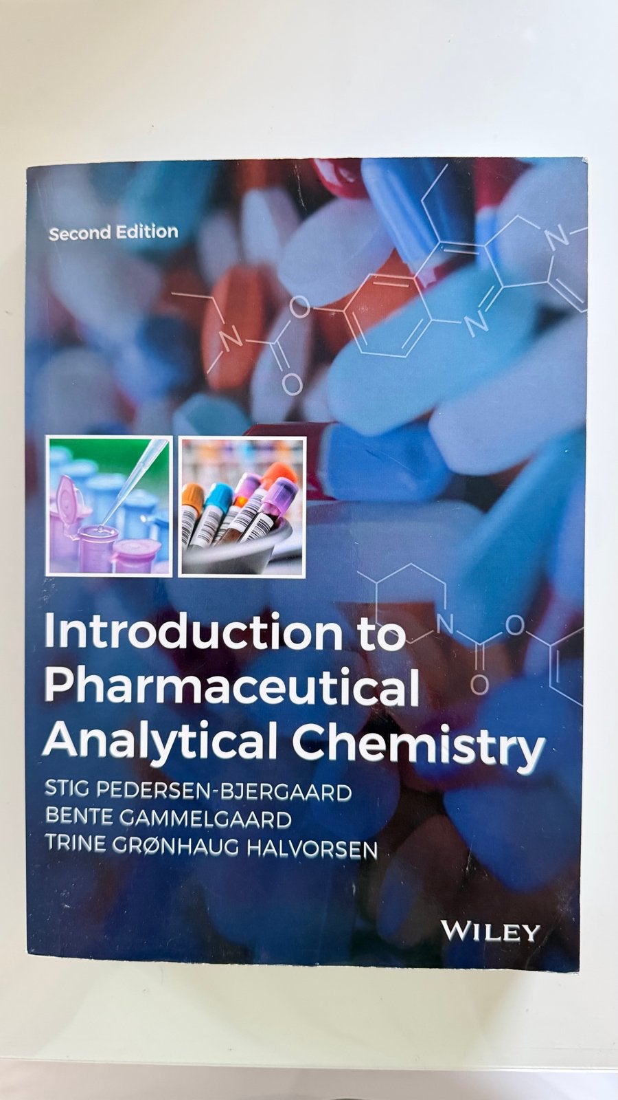 Introduction to Pharmaceutical Analytical Chemistry, Ophalen, Beta, Gelezen, WO