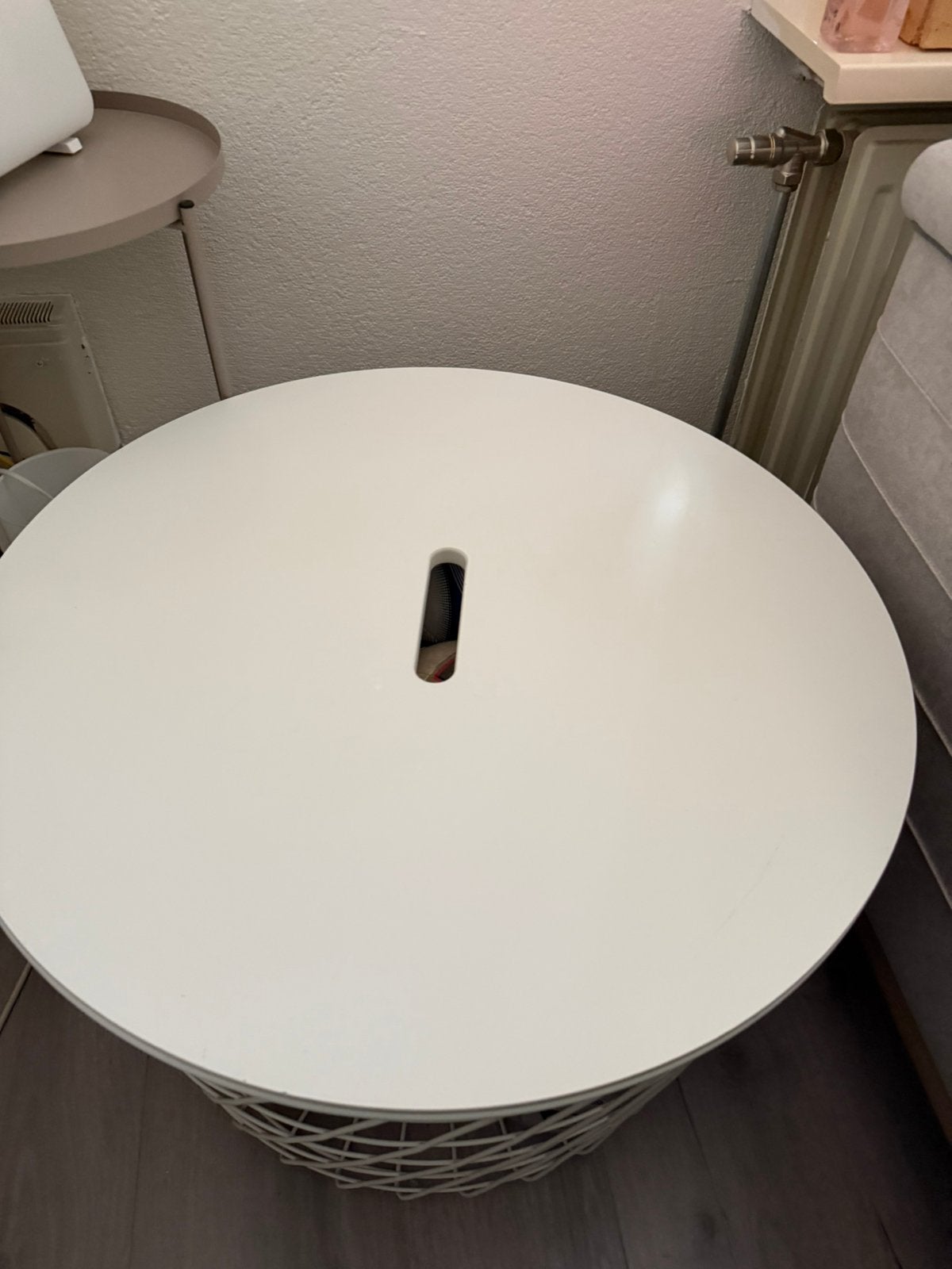 IKEA KVISTBRO Opbergtafel 60x42 cm – Wit – Goede staat, Ophalen, Rond, 50 tot 100 cm, Zo goed als nieuw