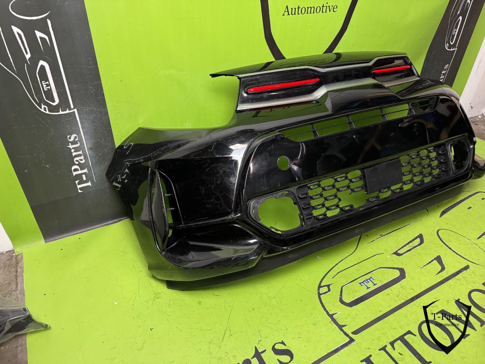 kia picanto GT line voorbumper bumper rooster, Heolleung-ro 12
06797  Seoul, Ophalen of Verzenden, Bumper, Info@kia.com
