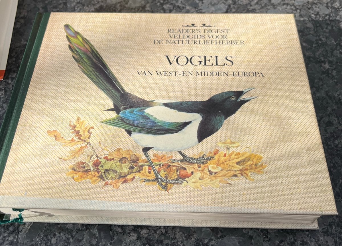 Vogels van West- en Midden-Europa - Reader's Digest, Boeken, Ophalen of Verzenden, Zo goed als nieuw, Vogels