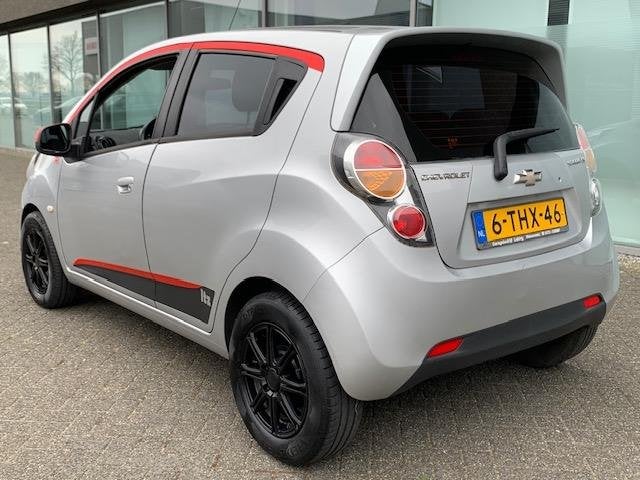Chevrolet Spark 1.0 16V LE AIRCO BJ 3-2012 apk 4-2027, Auto's, Voorwielaandrijving, Gebruikt, 4 cilinders, 68 pk