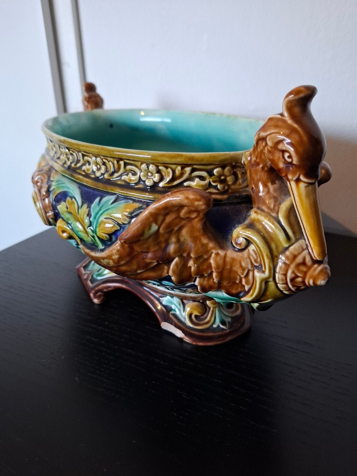 Zeldzame antieke majolica jardiniere pronkschaal, Antiek en Kunst, Ophalen of Verzenden