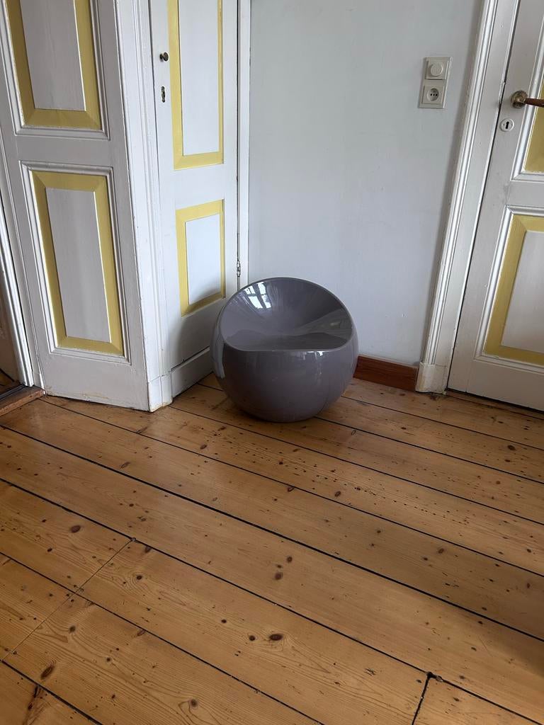 Dupont Finn Stone Ball Chair - Design Stoel, Kunststof, Gebruikt, Design, Ophalen of Verzenden