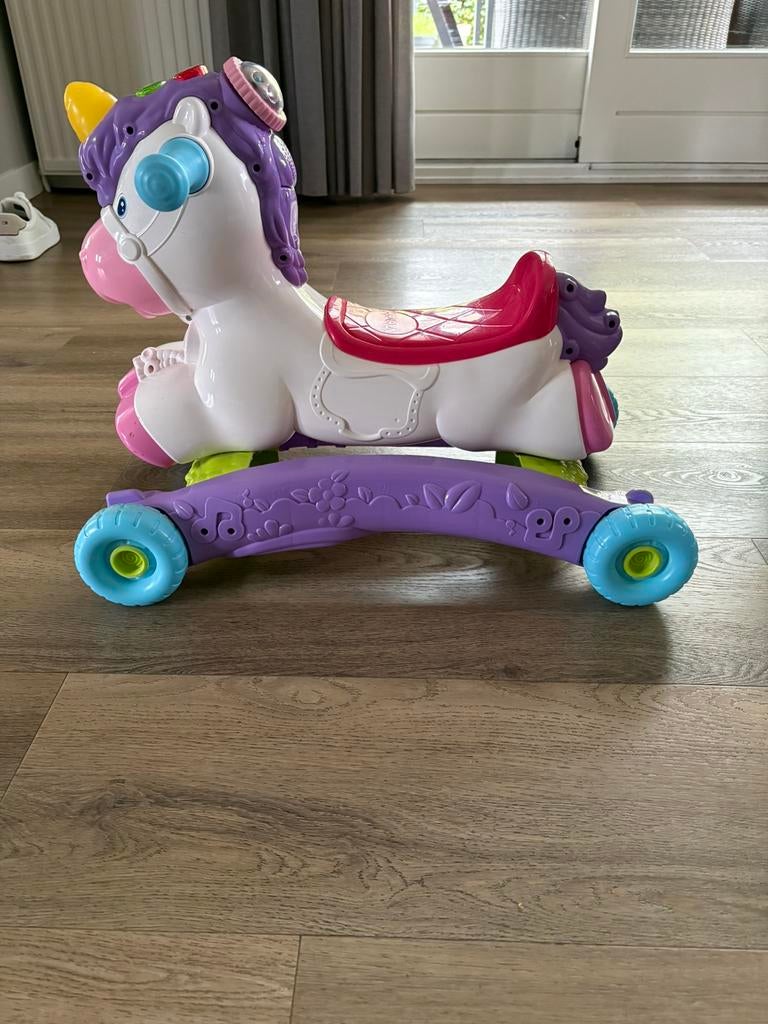 V te h hobbel eenhoorn paard, Ophalen of Verzenden, Zo goed als nieuw