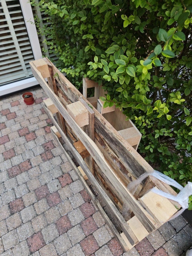 Gratis Pallets (Groot en Klein) op te halen in Eindhoven, Ophalen, Gebruikt, Pallet, Minder dan 200 cm
