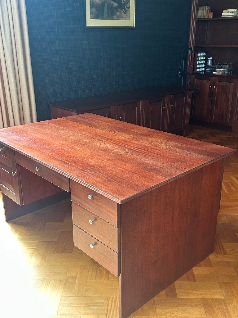 Directiekamer set – bureau + lage kast – mahonie kleur, Ophalen, Gebruikt, Hout, Bruin