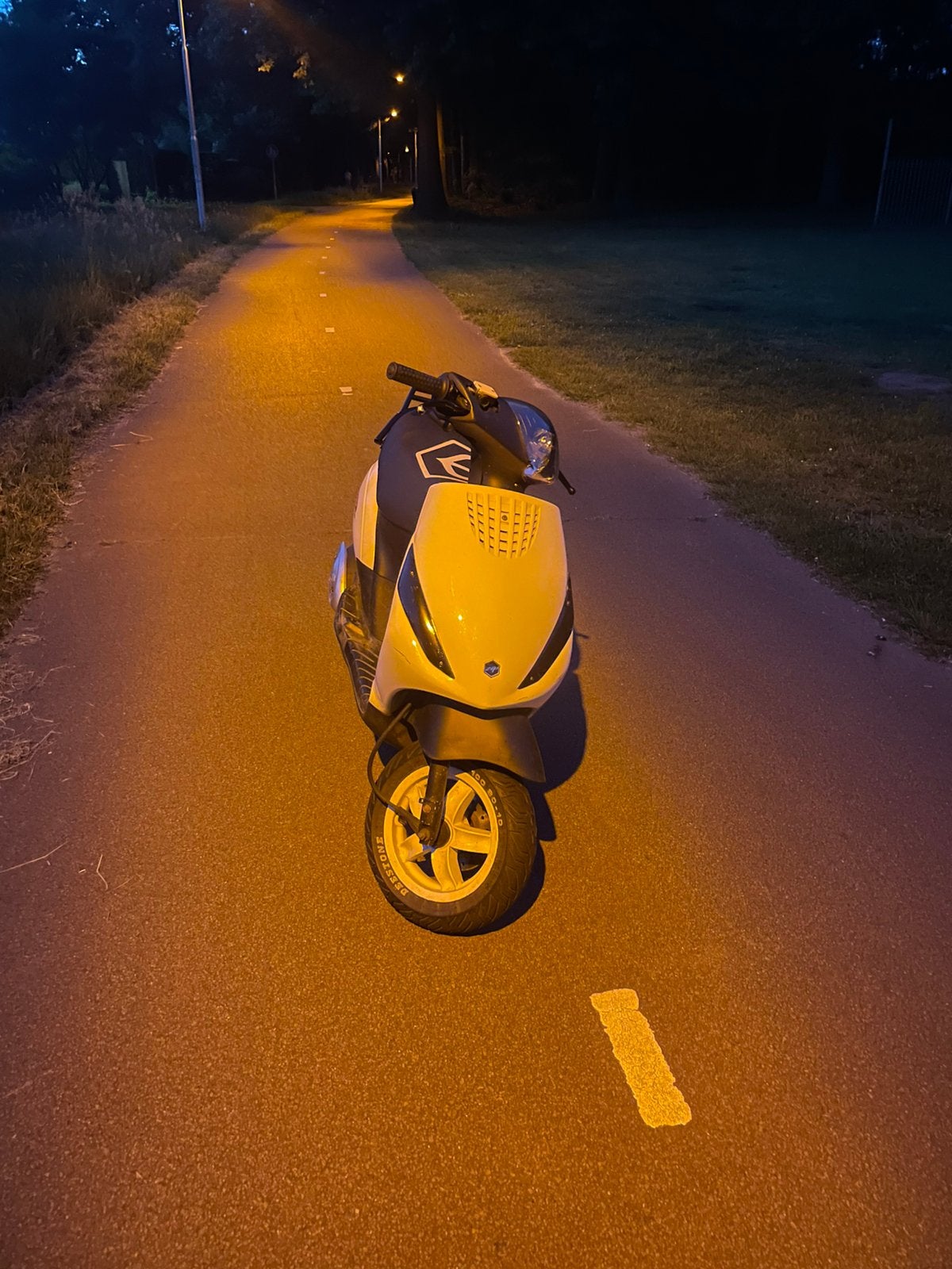 Piaggo zip 70cc wok, Fietsen en Brommers, Scooters | Piaggio, Ophalen, Zo goed als nieuw, Tweetakt, Zip