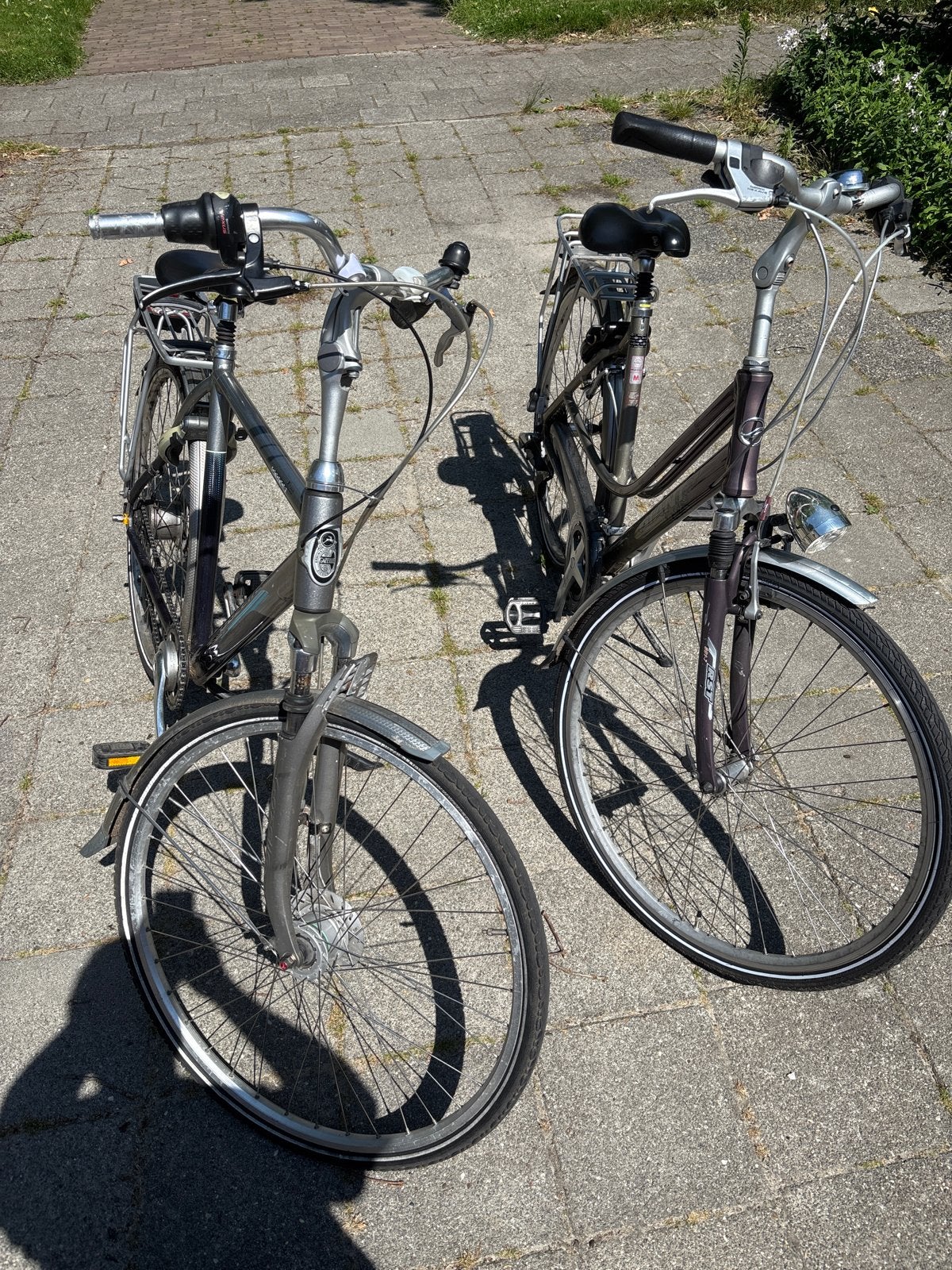 Gazelle heren fiets en Giant vrouwen fiets functioneren goed, Fietsen en Brommers, Fietsen | Dames | Damesfietsen, Ophalen, Gebruikt