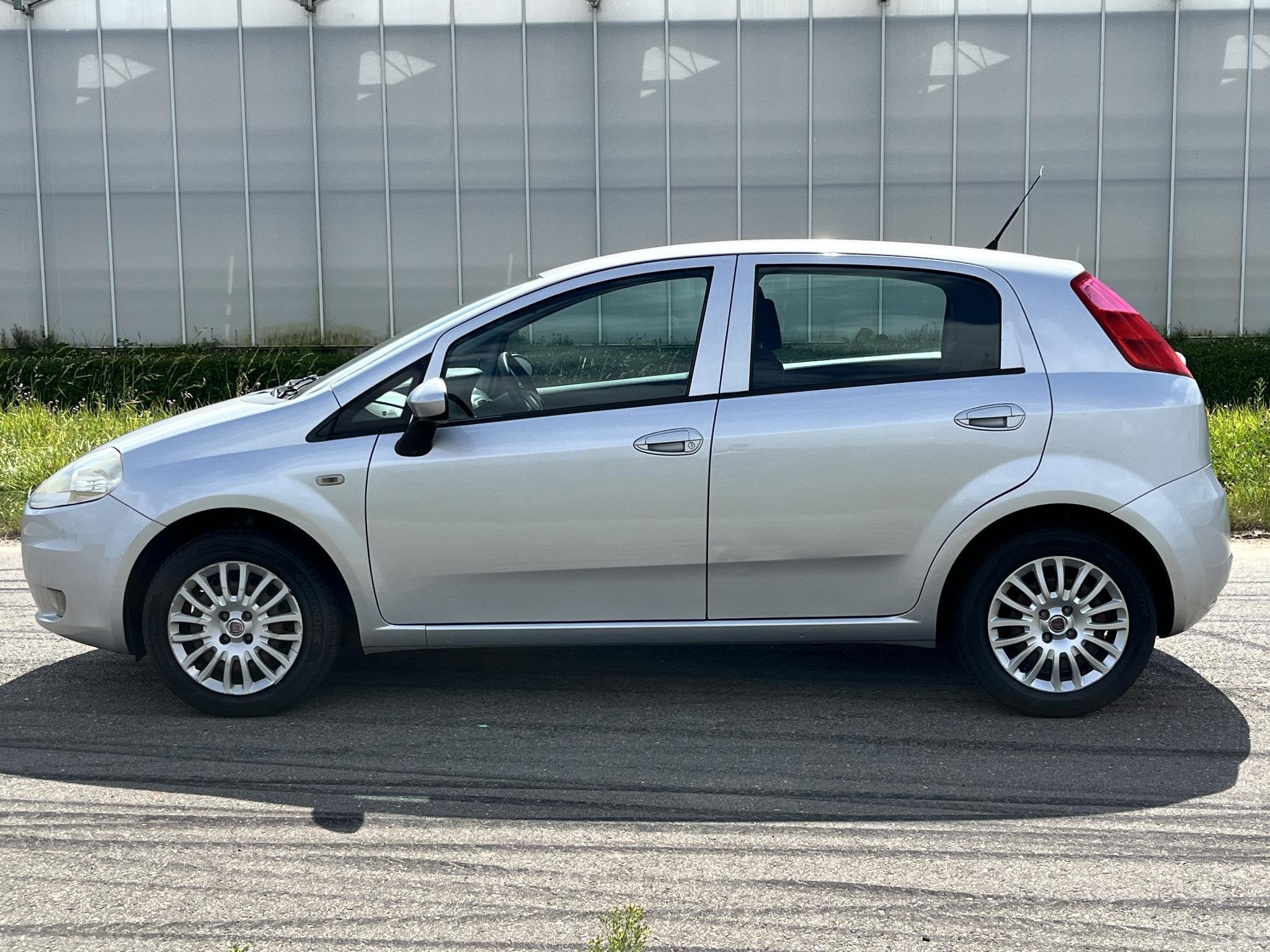 Fiat Punto Evo 1.2 Dynamic Airco, Auto's, Fiat, 1005 kg, 1242 cc, 4 cilinders, 400 kg