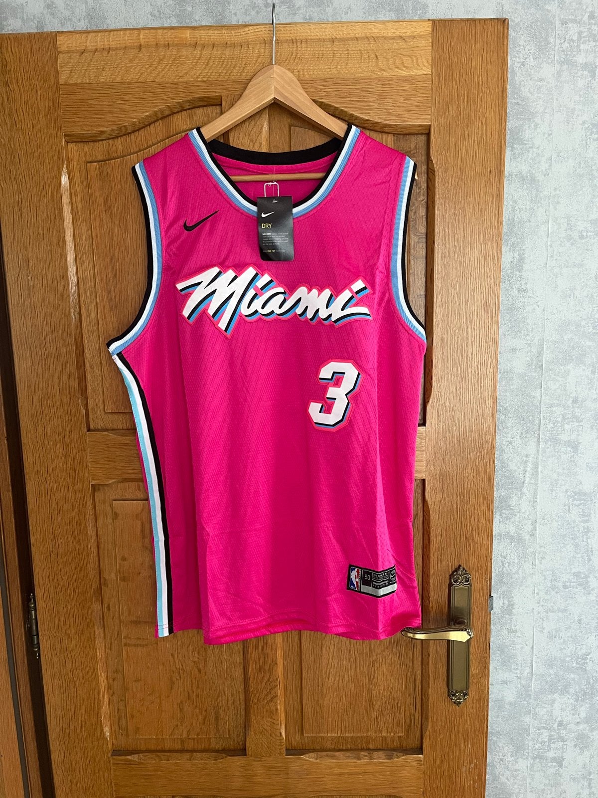 Nieuw Miami Heat basketbalshirt - Wade - Maat L, Sport en Fitness, Basketbal, Ophalen of Verzenden, Nieuw, Kleding
