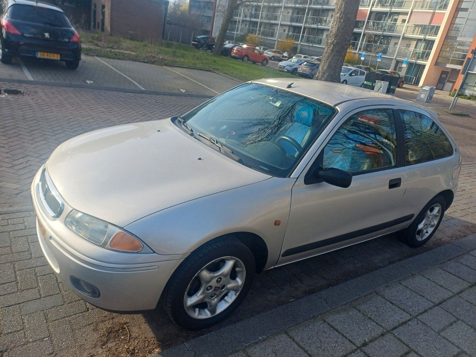Rover 200-Serie 1.4 SI 214 1998 103 PK Airco. Apk nieuw., Auto's, Rover, Voorwielaandrijving, 40 €/maand, 4 cilinders, 1396 cc