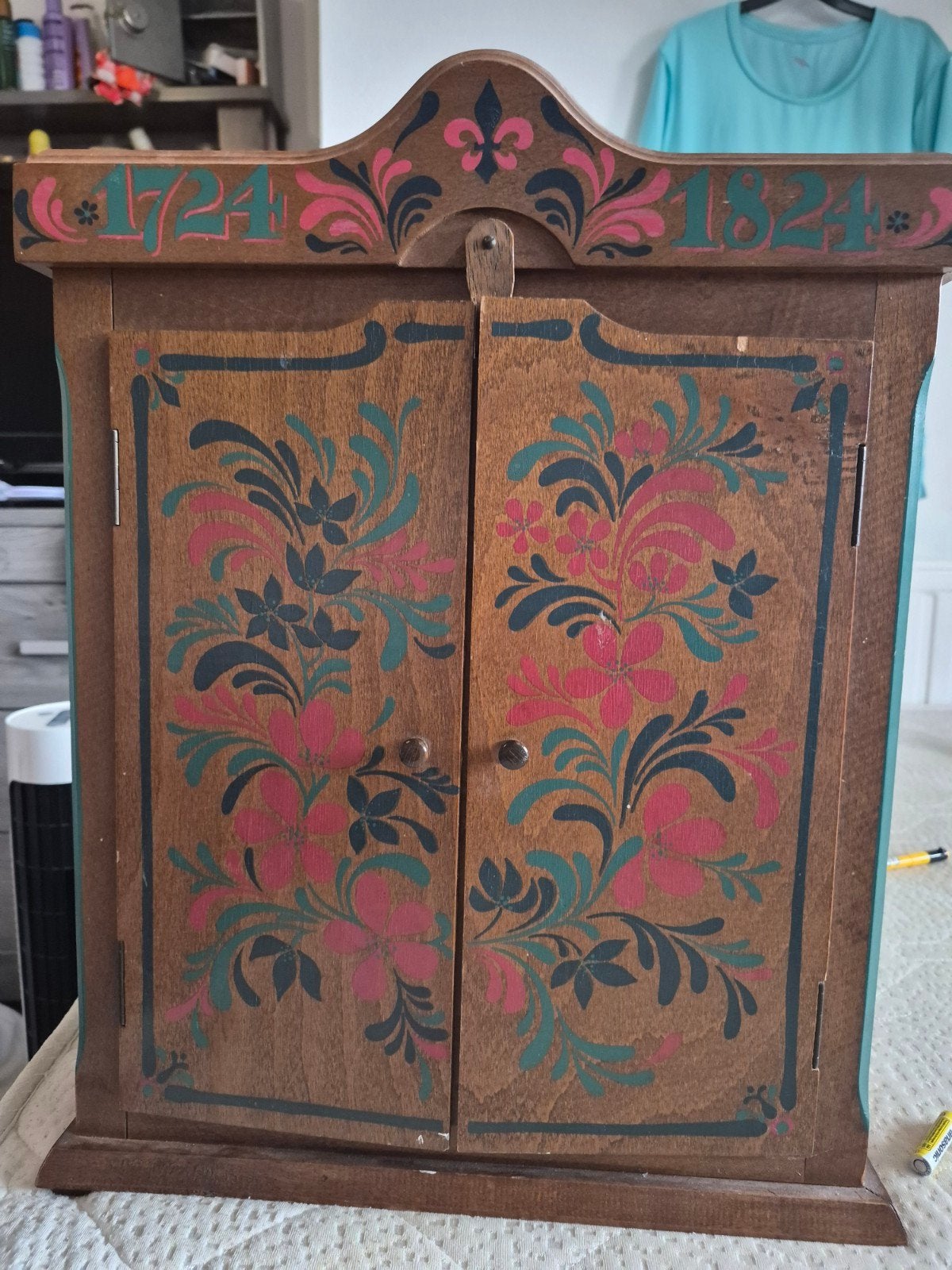 Vintage Rémy Martin handgeschilderde houten herdenkingskist, Ophalen