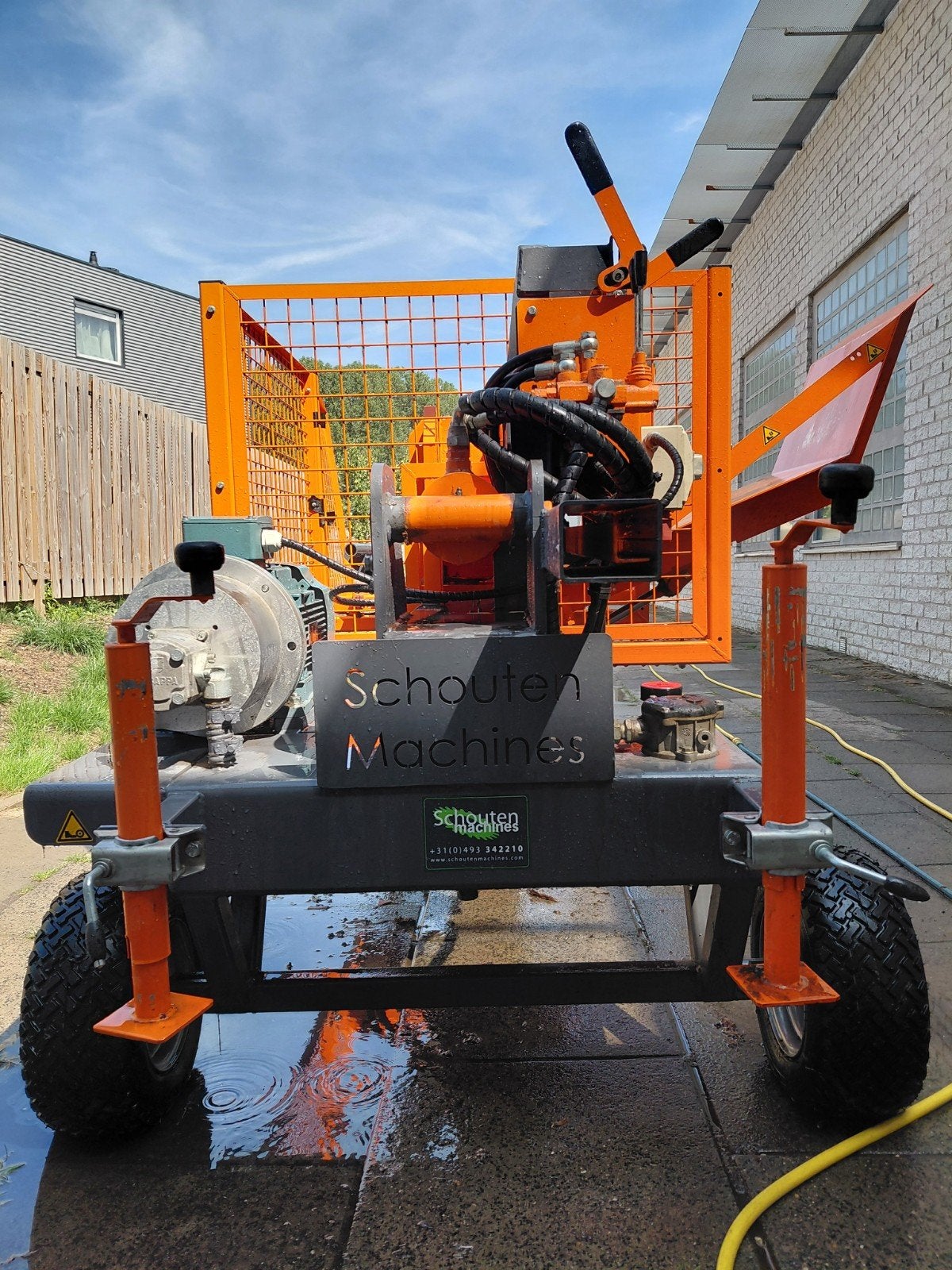 Bosbouw kloofmachine op krachtstroom, Ophalen, Gebruikt, Liggend, Schouten Machines