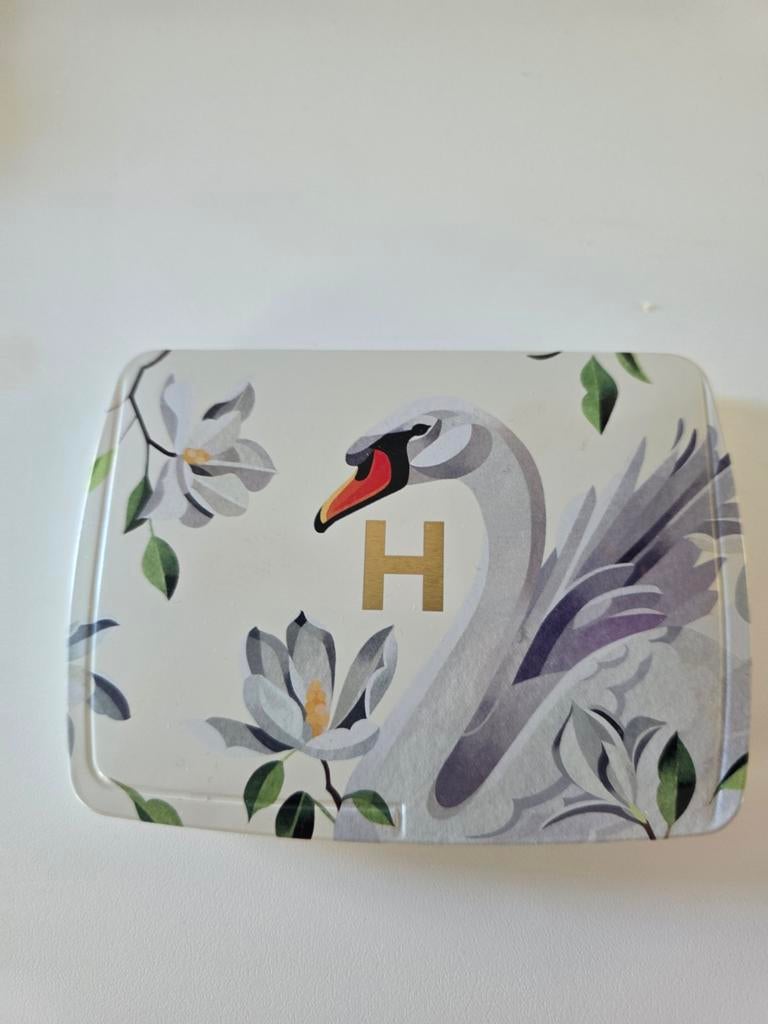 Hourglass Swan palette, Sieraden, Tassen en Uiterlijk, Uiterlijk | Cosmetica en Make-up, Wangen, Overige kleuren, Ophalen of Verzenden