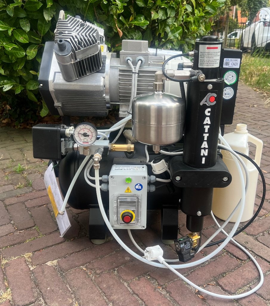 Cattani olievrije compressor, Diversen, Ophalen, Zo goed als nieuw