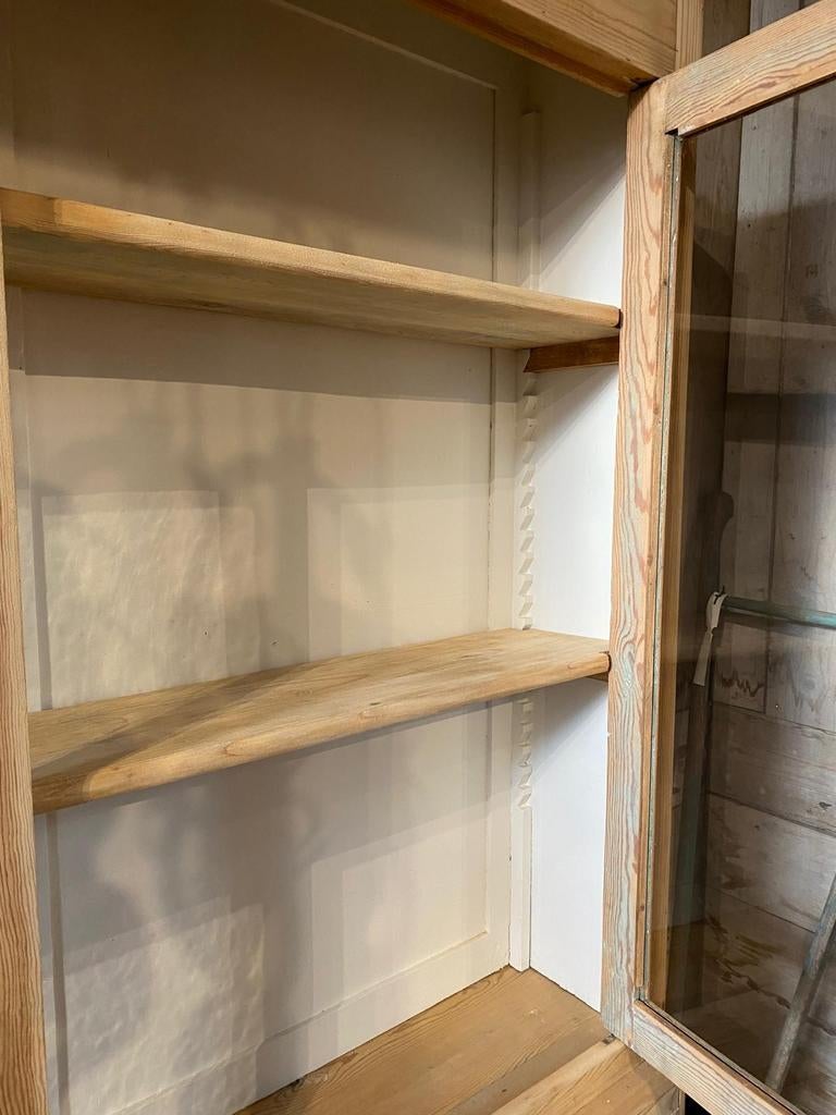 Ondiepe vitrinekast kast tweedelige vitrine, Ophalen