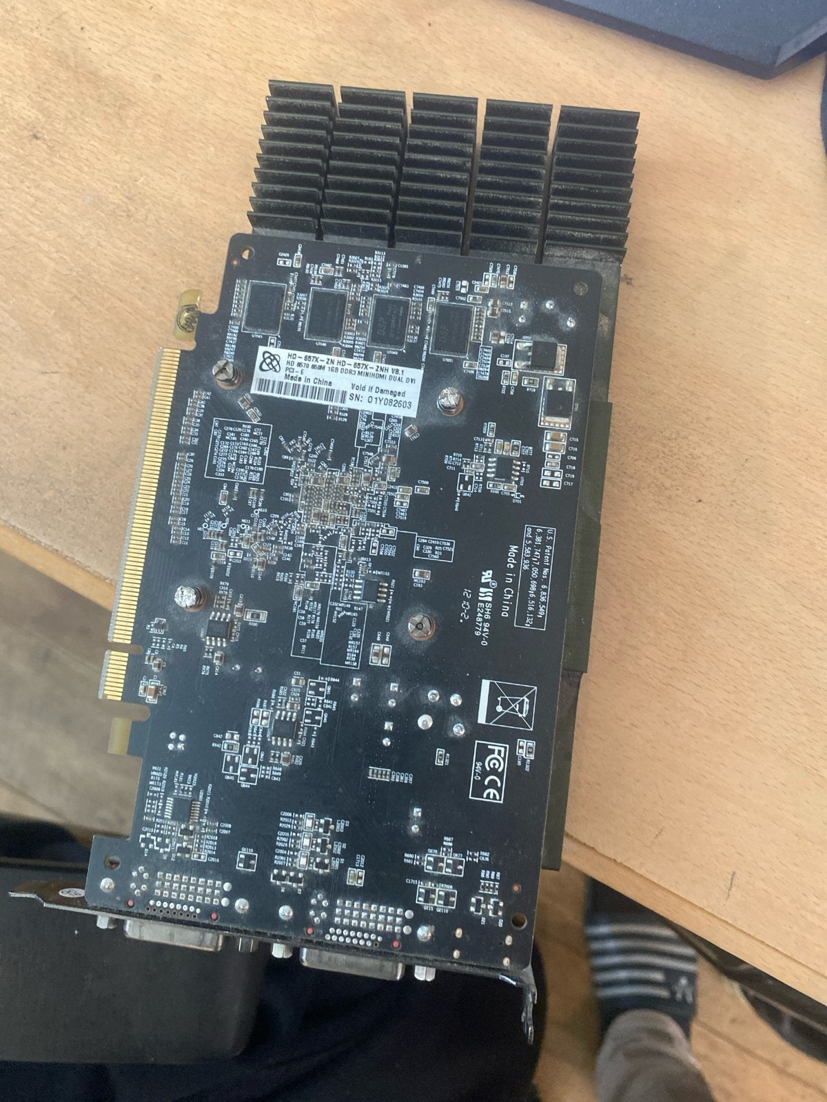AMD XFX Radeon HD 6570 Multi-Display Videokaart Z.G.A.N., Computers en Software, Videokaarten, Zo goed als nieuw, AMD, PCI-Express 2.1