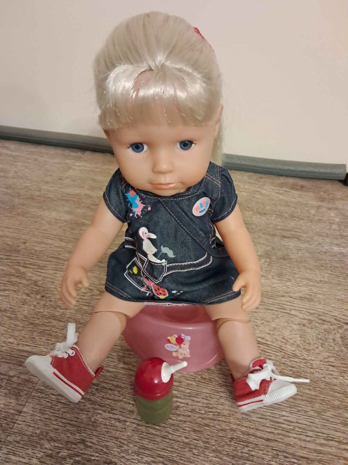 Baby born zusje, Ophalen of Verzenden, Zo goed als nieuw, Babypop