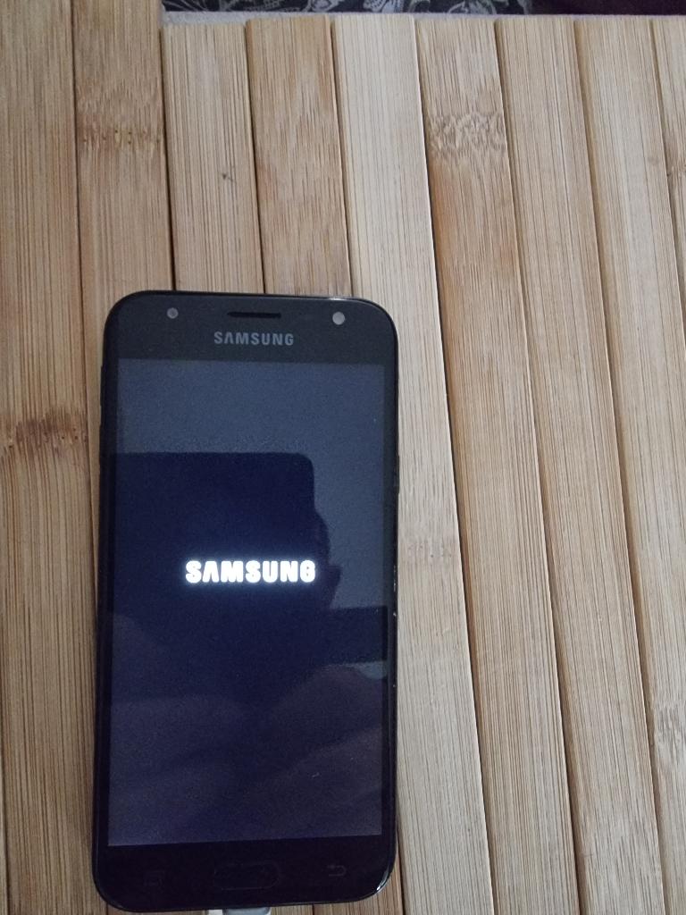 Samsung j3, Telecommunicatie, Mobiele telefoons | Samsung, Overige modellen, Zwart, Refurbished, Ophalen of Verzenden