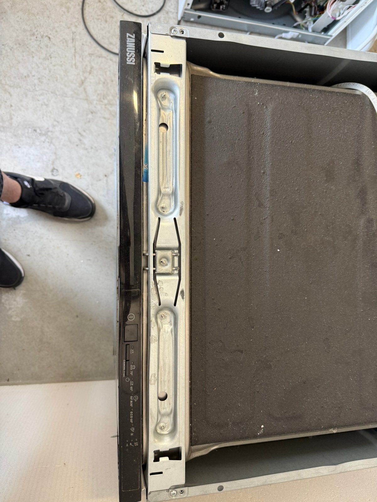Zanussi inbouw vaatwasser werkt naar behoren, Minder dan 85 cm, Zanussi, Zanussi, 60 cm of meer
