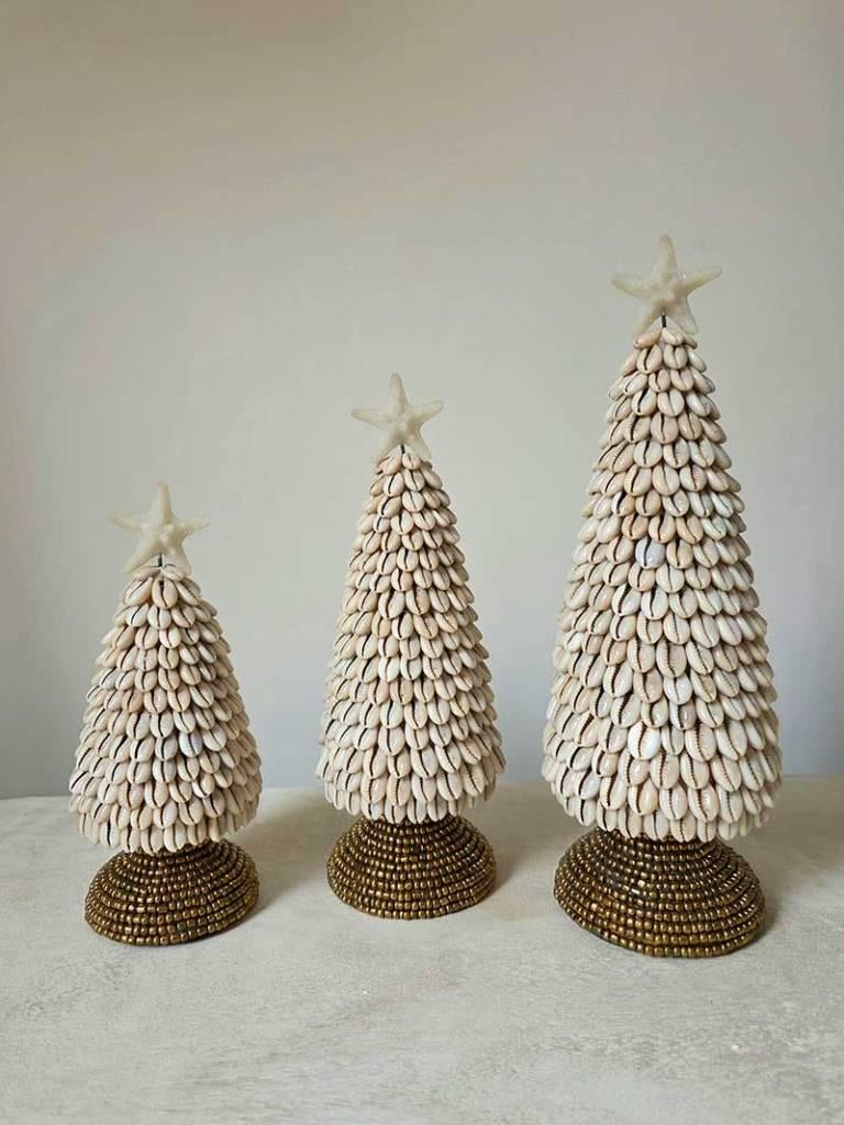 Schelpen kerstboom met kralen 2 uit Bali, Diversen, Kerst, Ophalen of Verzenden, Tropical home, 6951nk, Nieuw