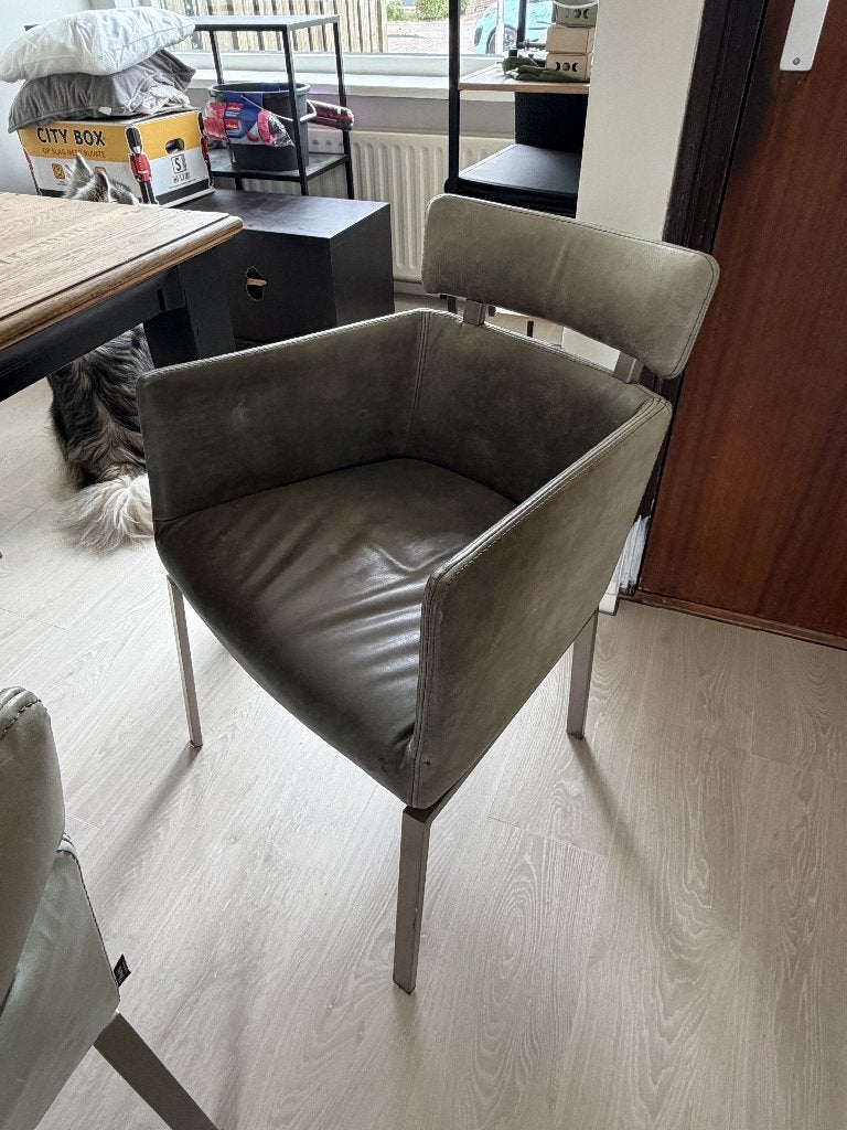 5 stoelen, Ophalen, Gebruikt, Grijs, Vijf, Zes of meer stoelen