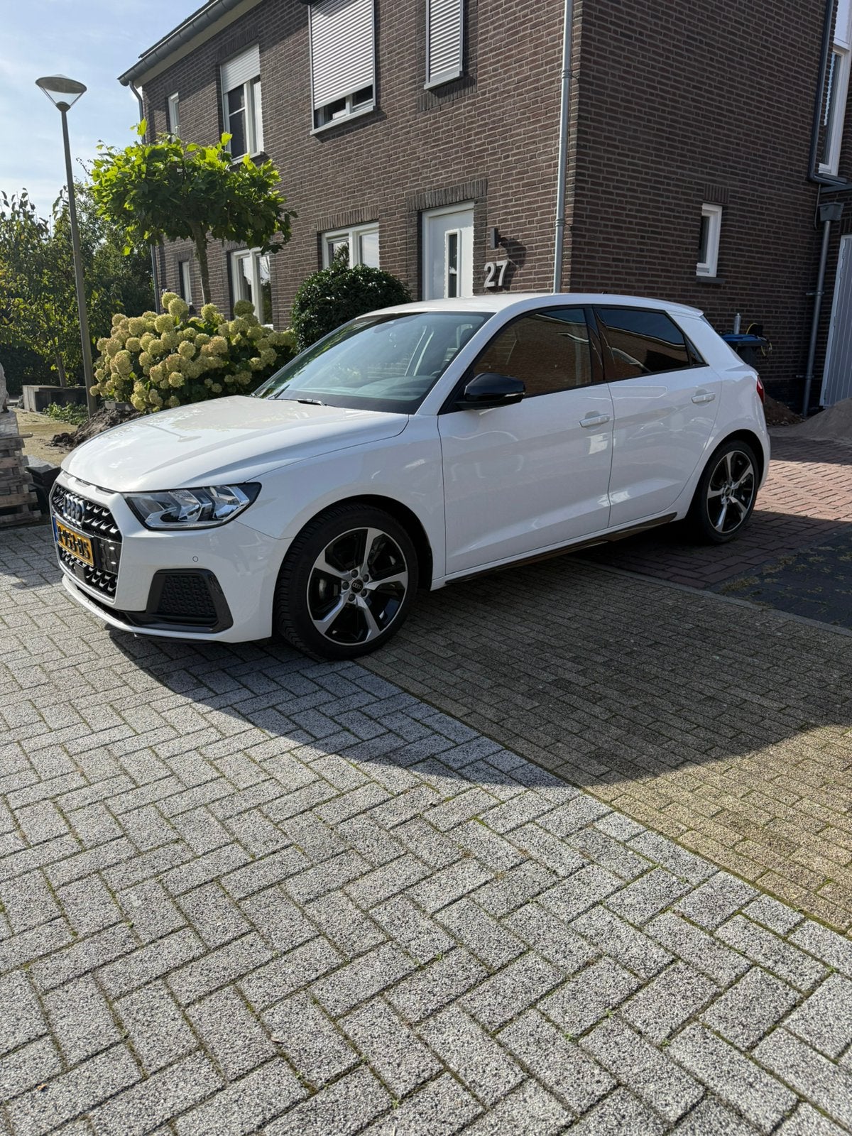 Audi A1 25 Tfsi 95pk S Tronic 2022 Wit, Auto's, Stof, Zwart, 95 pk, Origineel Nederlands