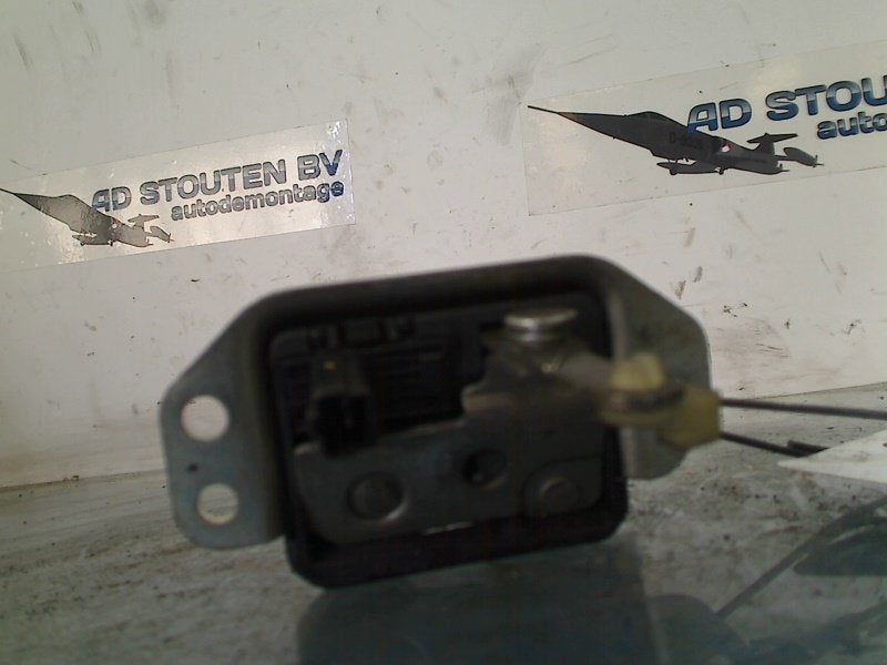Achterklepslot Daewoo / Chevrolet Spark 2010 BYKDS, Gebruikt, Daewoo, General Motors Germany GmbH, Chevrolet.europe@gm.com