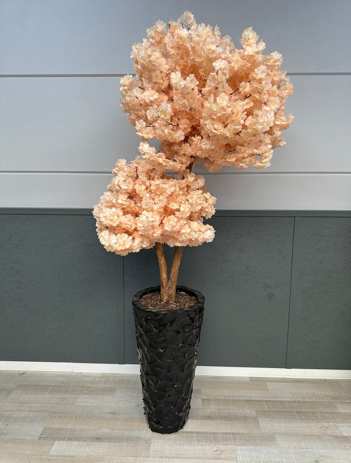 Luxe Vaas Met Bloesemboom XXL 200cm – Zalmroze, Huis en Inrichting, Ophalen of Verzenden, Zo goed als nieuw, Kunstbloem