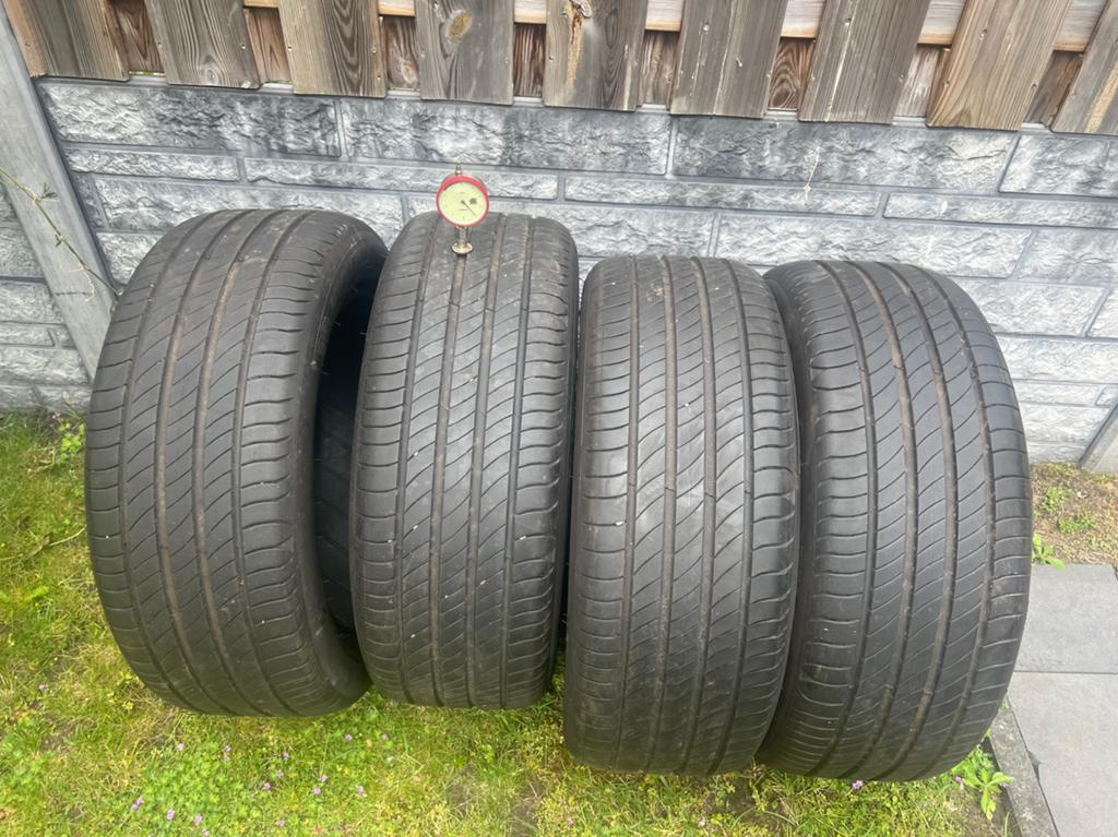 4 Michelin zomerbanden 215 55 18, Auto-onderdelen, Banden en Velgen, 18 inch, Ophalen of Verzenden, Band(en), Personenwagen