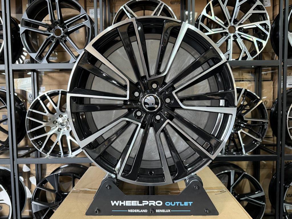 19" SKODA RS Look Sportvelgen SKODA OCTAVIA KODIAQ KAROQ VW, Ophalen of Verzenden, Nieuw, 19 inch, Velg(en)