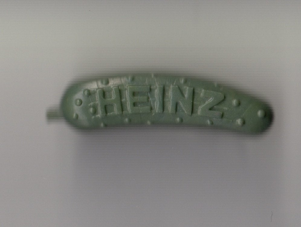Heinz logo Augurk broche, Gebruikt, Niet vindbaar, Niet vindbaar, Speldje of Pin