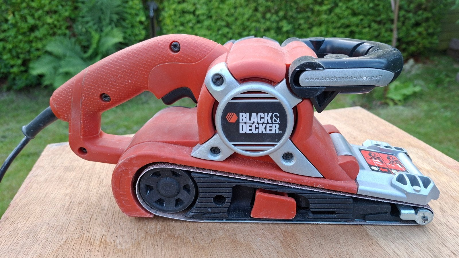 Black & Decker Bandschuurmachine KA300, Ophalen of Verzenden, Gebruikt, Minder dan 600 watt, Bandschuurmachine