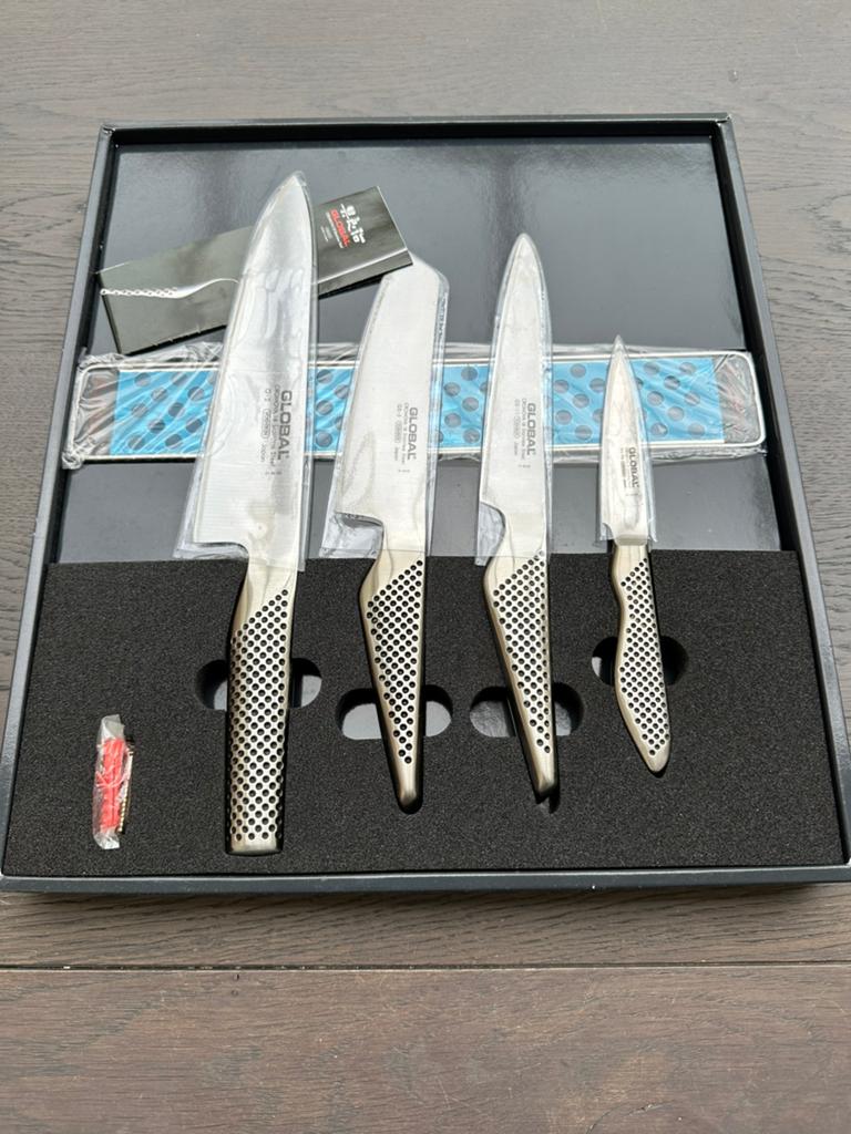 Global special edition messenset, Ophalen of Verzenden, Zo goed als nieuw, Rvs of Chroom