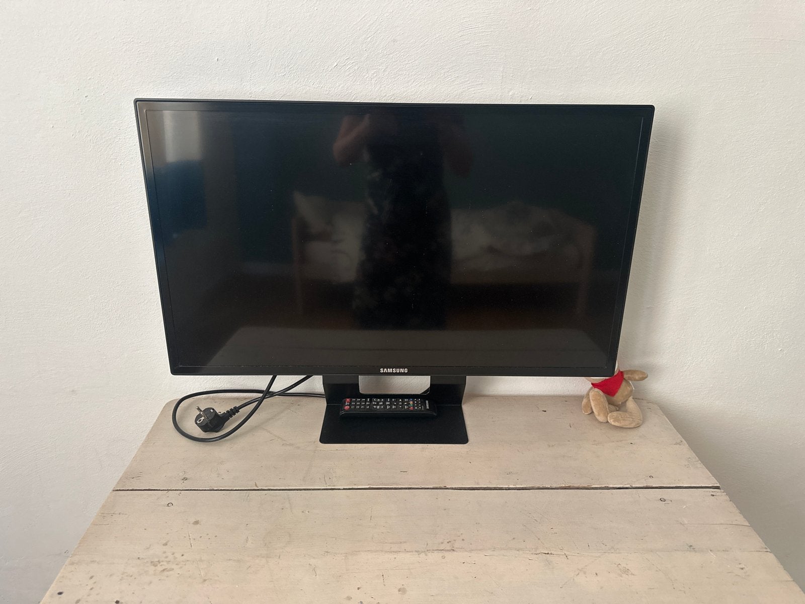 Samsung ME32B LED TV - 80 cm, 50 Hz, HD Ready (720p), Ophalen of Verzenden, Samsung