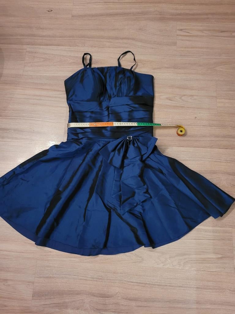 Gala jurk, Ophalen of Verzenden, Zo goed als nieuw, Maat 38/40 (M), Carnaval