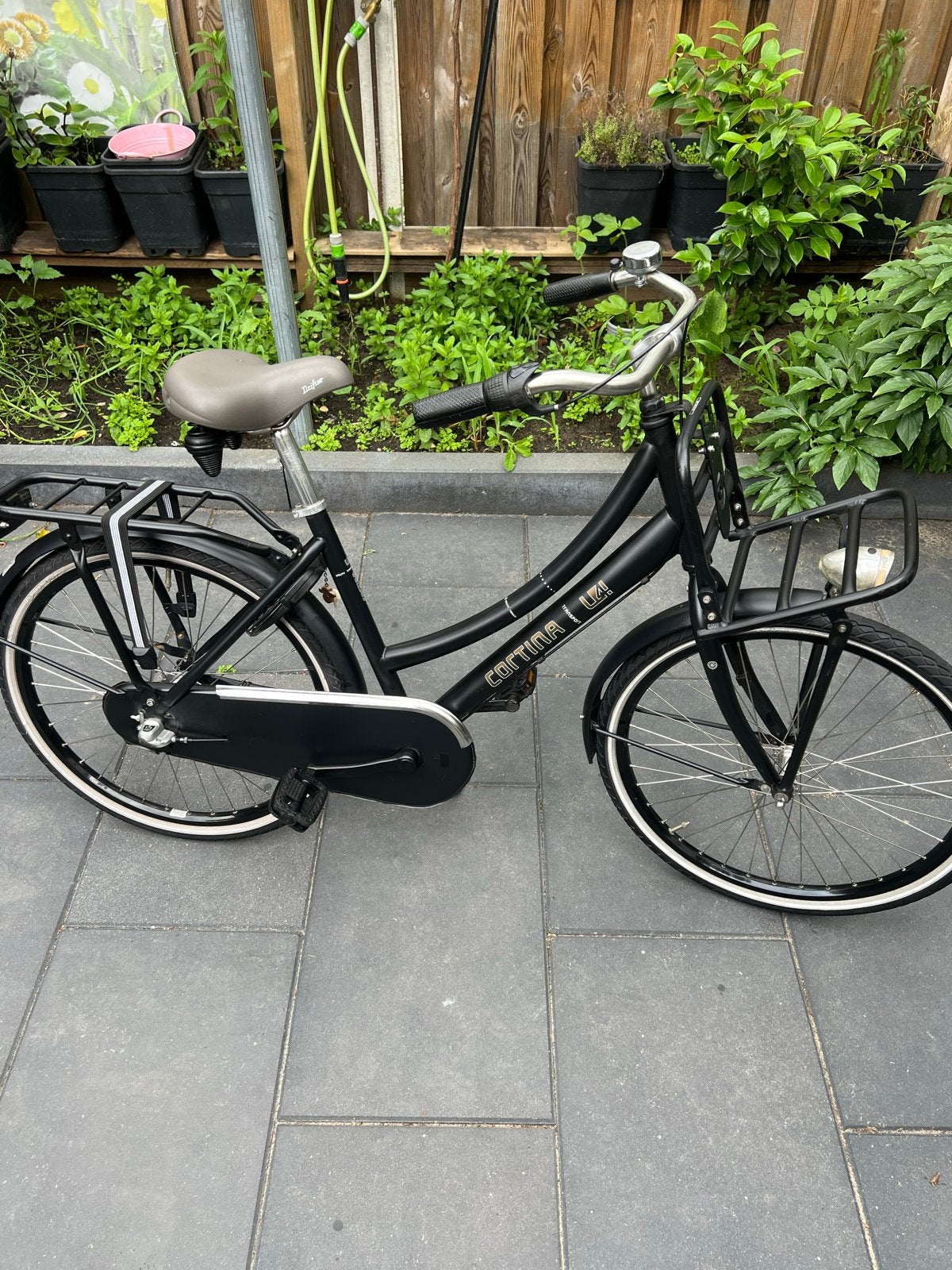 Cortina U4 meisjesfiets 24 inch, 3 versnellingen, Ophalen, Terugtraprem, Versnellingen, Gebruikt