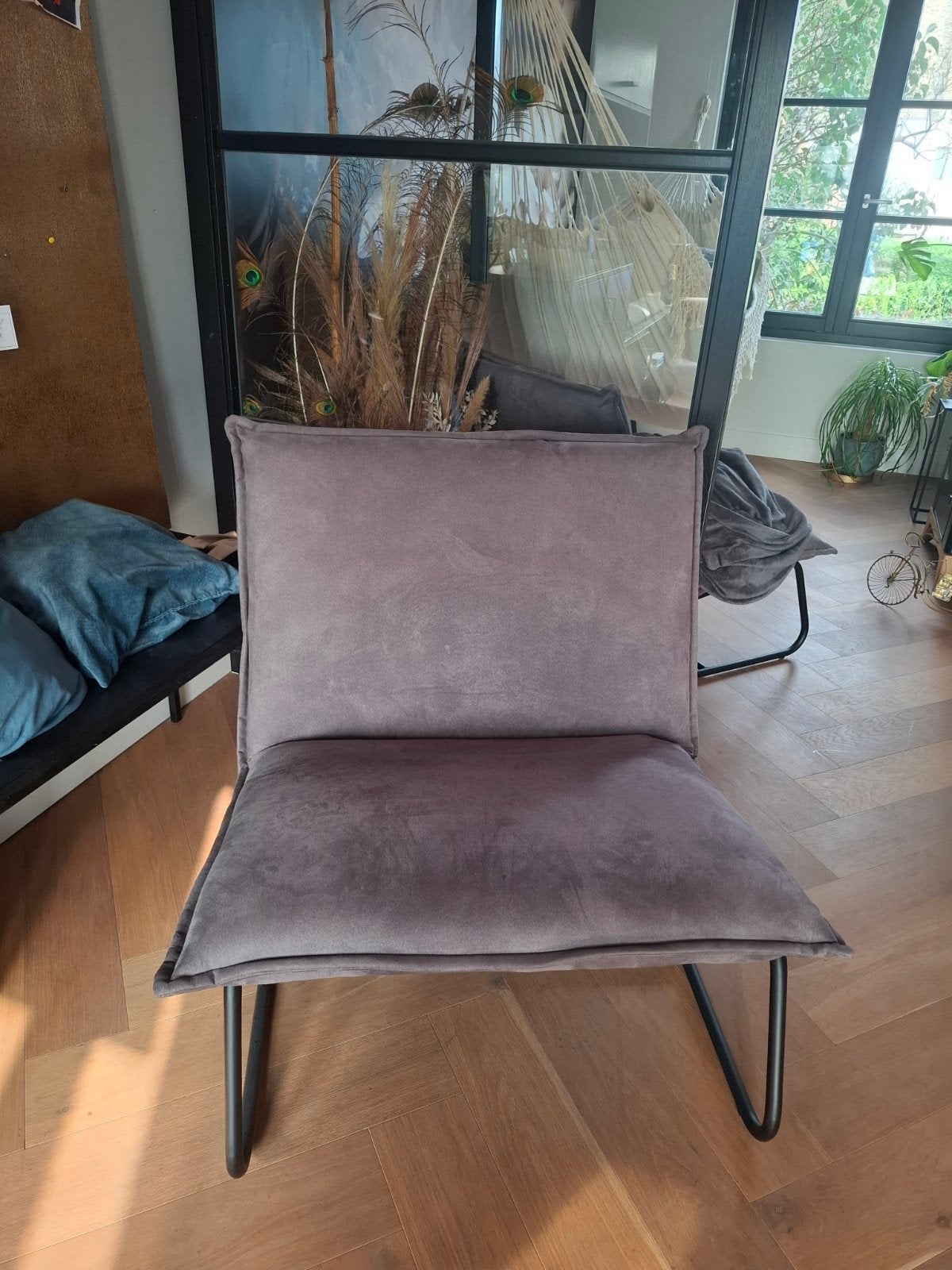 Grijze nep suède loungestoelen, Ophalen, Zo goed als nieuw, Grijs, Twee