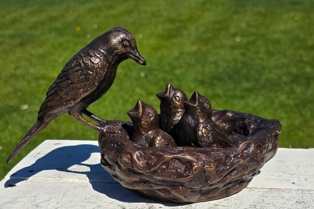 VOGELNEST / vogel / brons, Tuin en Terras, Tuinbeelden, Dierenbeeld, Nieuw, Info@huisentuindecoratiemarie.nl, Huis en tuin decoratie marie