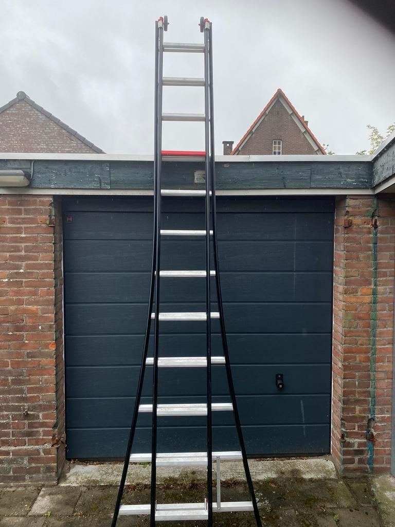 Altrex Nevada 2 x 12 proffesionele ladder, Ophalen, Zo goed als nieuw, 4 meter of meer