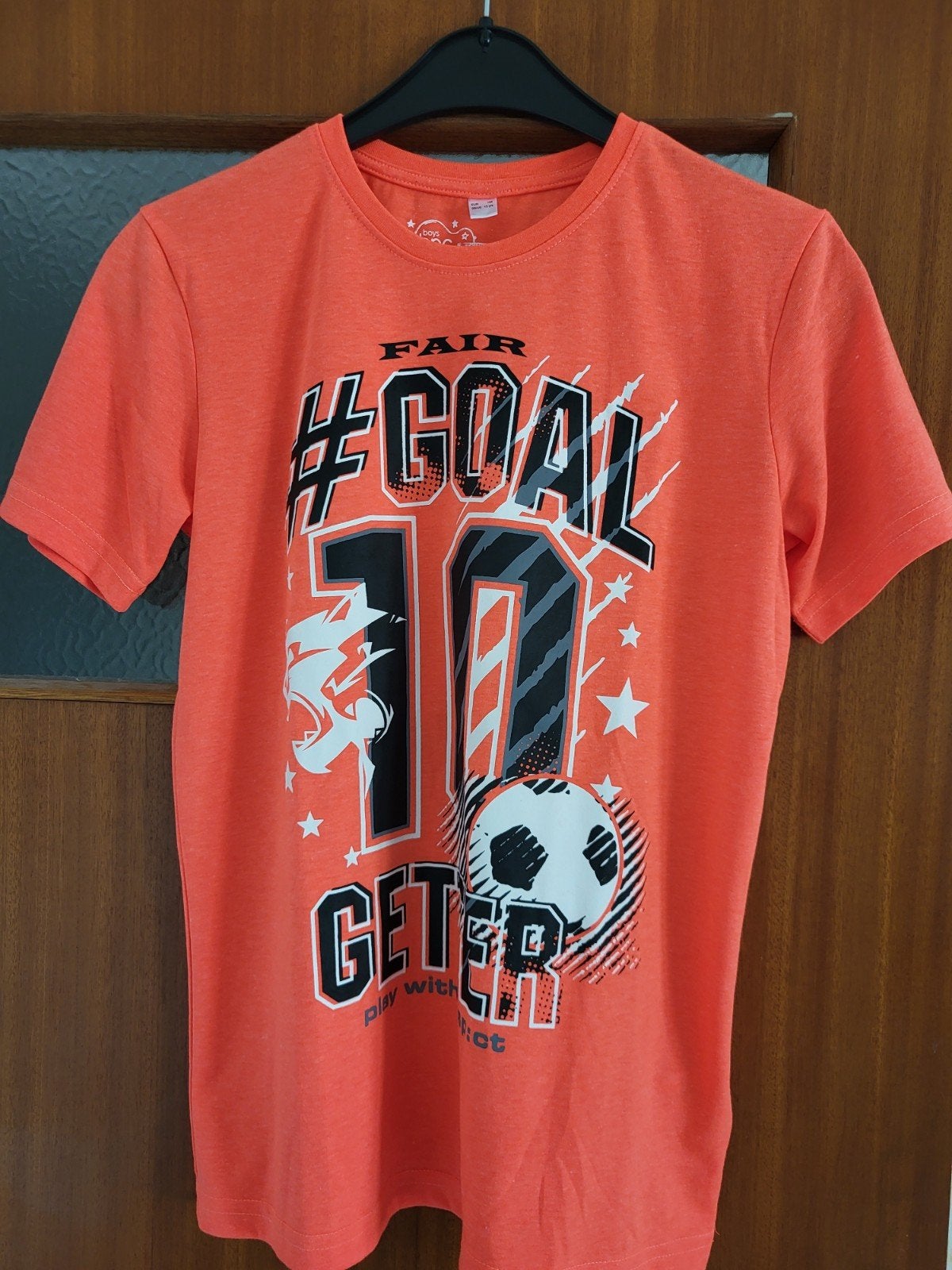 Jongens sportset: T-shirt en korte broek (maat 146/152), BPC, Ophalen of Verzenden, Zo goed als nieuw, Setje