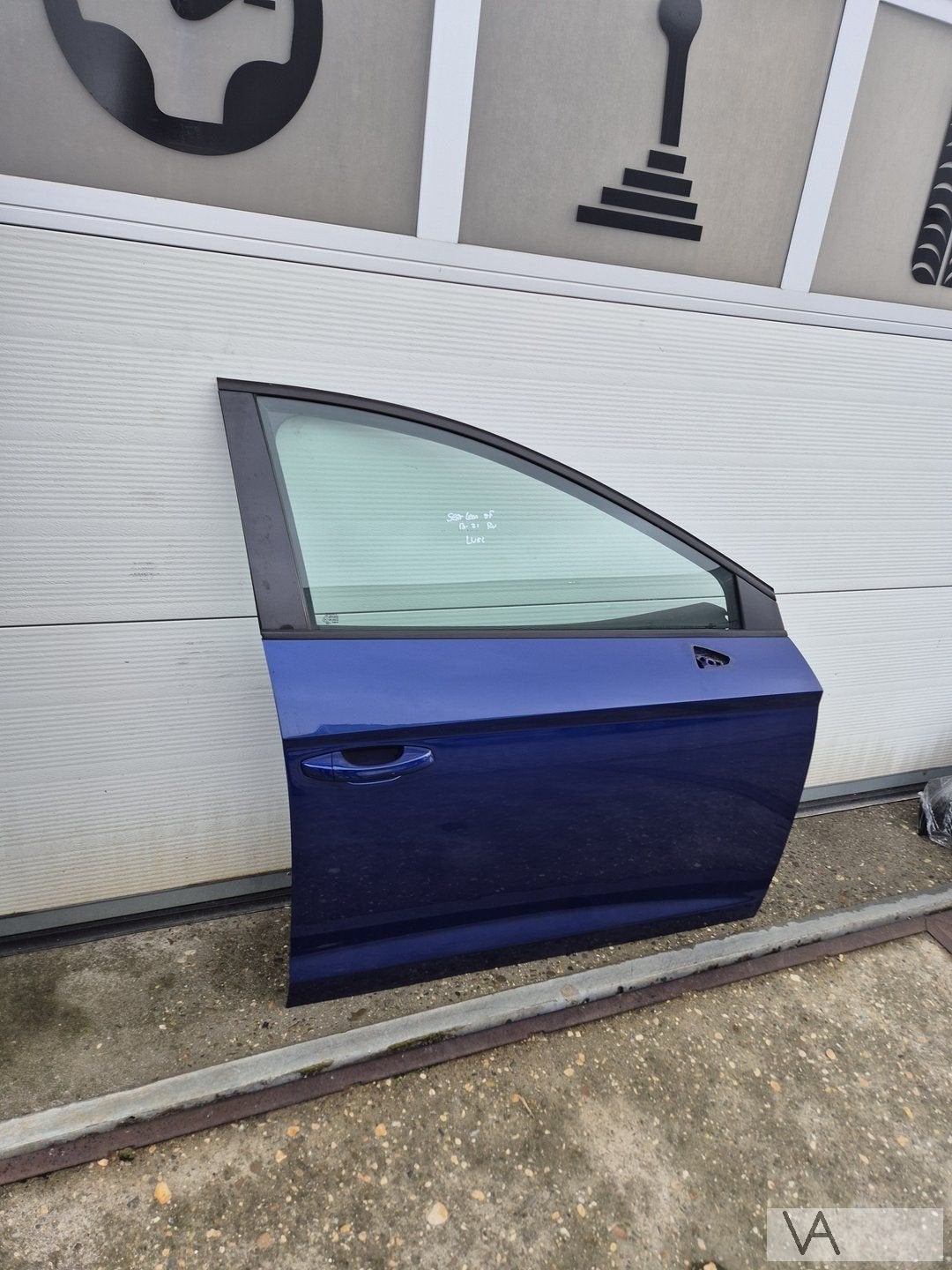 Seat Leon 5f 2013 - 2021 deur portier rechts voor blauw €300, Auto-onderdelen, Gebruikt, -, Deur, -