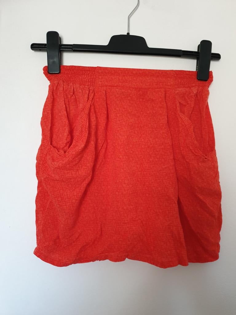 Veel korte broeken diverse maten, Ophalen of Verzenden, Zo goed als nieuw, Blauw, Boven de knie