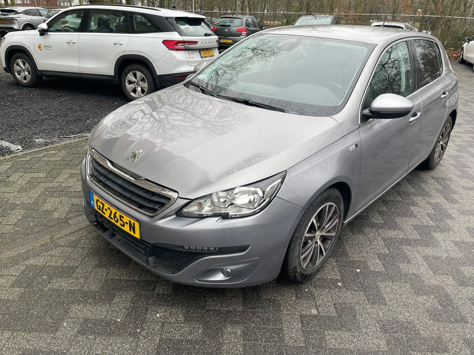 Peugeot 308 1.2E-THP 81/110 5-D 2015 Grijs, Auto's, Voorwielaandrijving, 1199 cc, 1055 kg, 49 €/maand