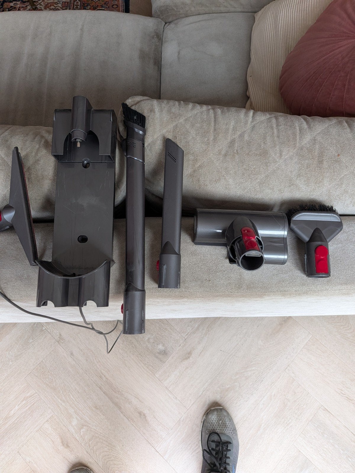Dyson V8 Animal onderdelen - Diverse accessoires, Ophalen of Verzenden, Gebruikt