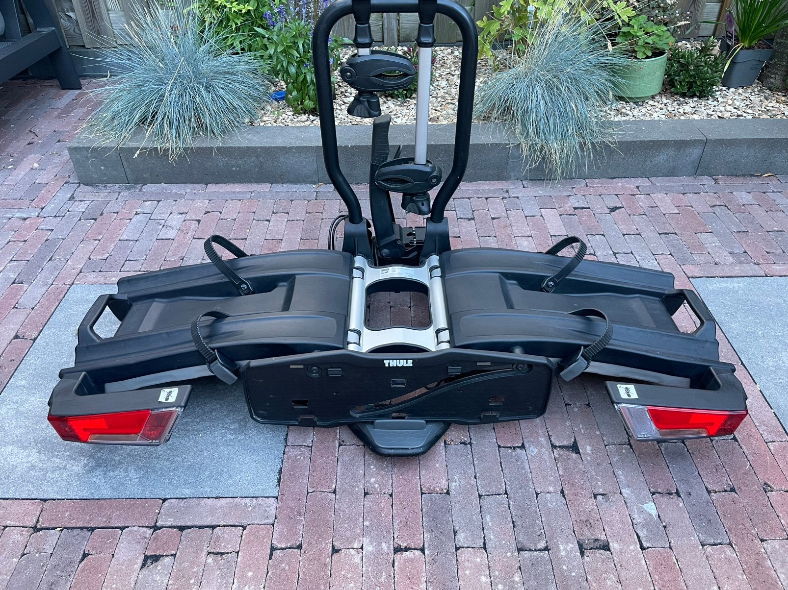 Thule EasyFold XT 2 Fietsen / E-Bike geschikt., Auto diversen, Fietsendragers, Ophalen, Zo goed als nieuw, Trekhaakdrager