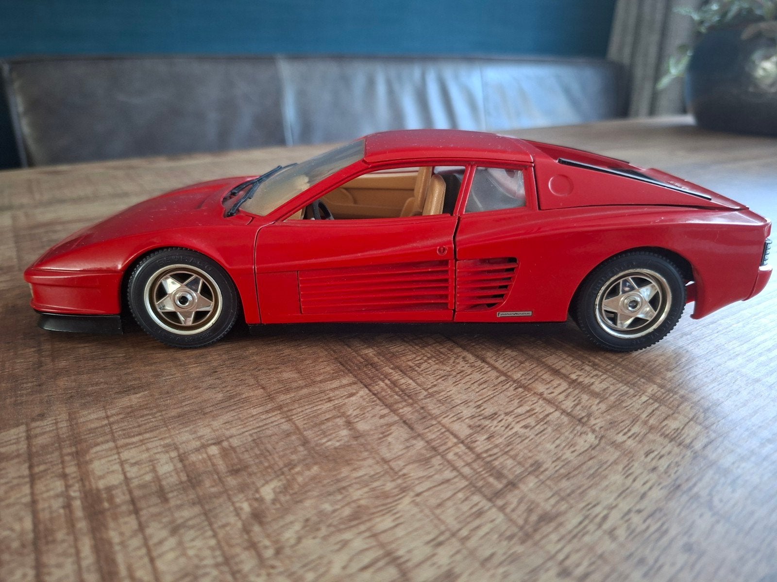 Ferrari Testarossa modelauto - Rood, schaalmodel, Ophalen of Verzenden, Zo goed als nieuw, Auto, Overige merken