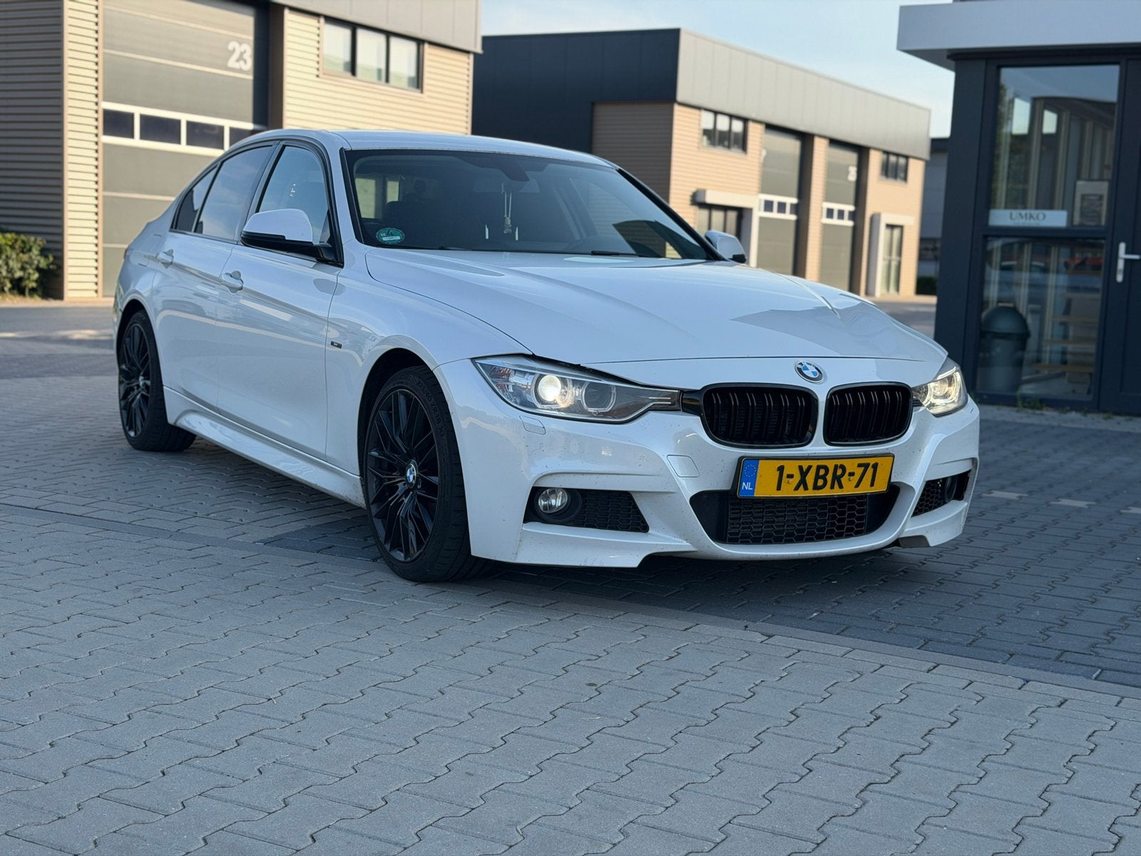 BMW 3-Serie 2.0D 320 EDE 120KW Aut8(f30) 2014 Wit, Auto's, BMW, Automaat, 745 kg, Achterwielaandrijving, 1995 cc